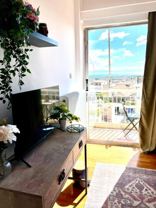 Seaview Penthouse On The Square Apartment Aígion Luaran gambar